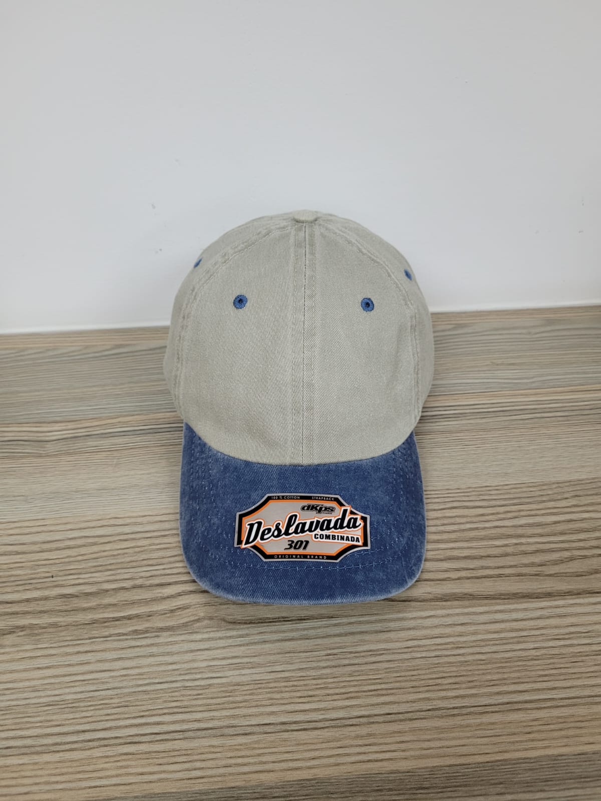 GORRA DESLAVADA COMB