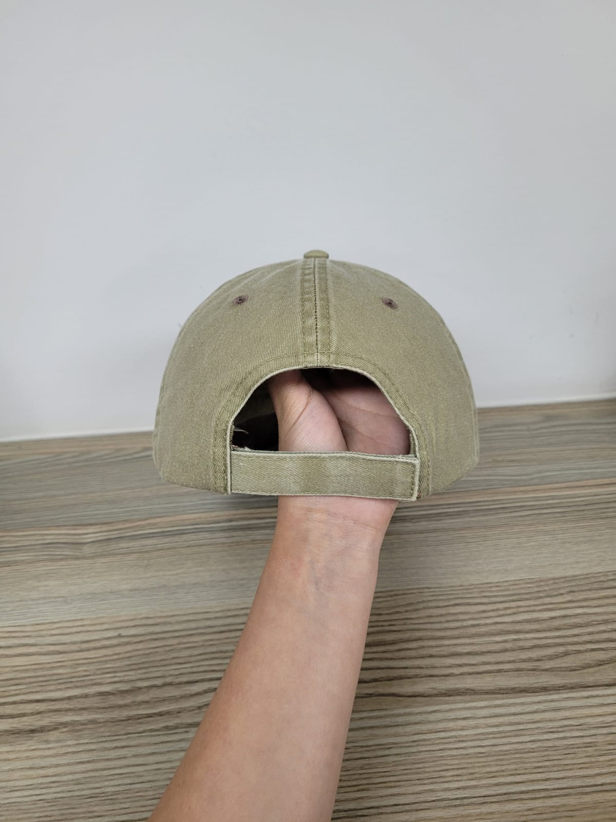 GORRA DESLAVADA COMB