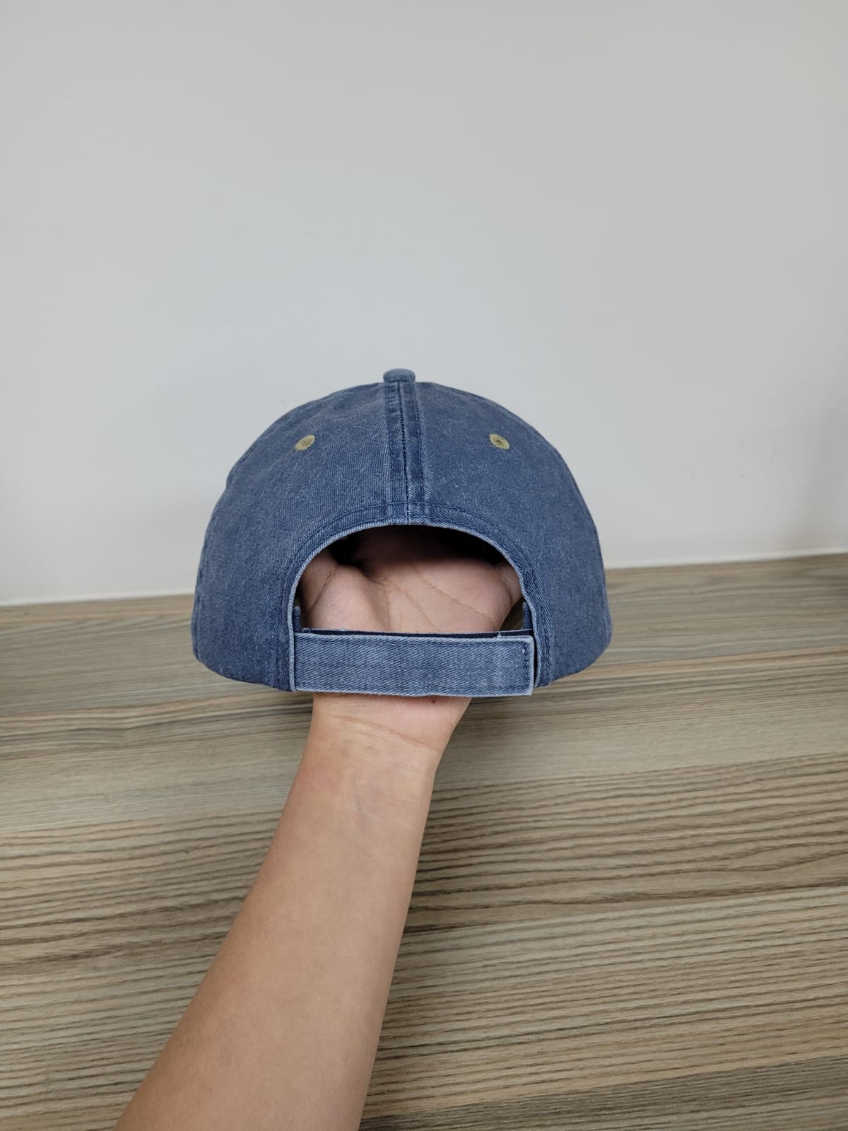 GORRA DESLAVADA COMB