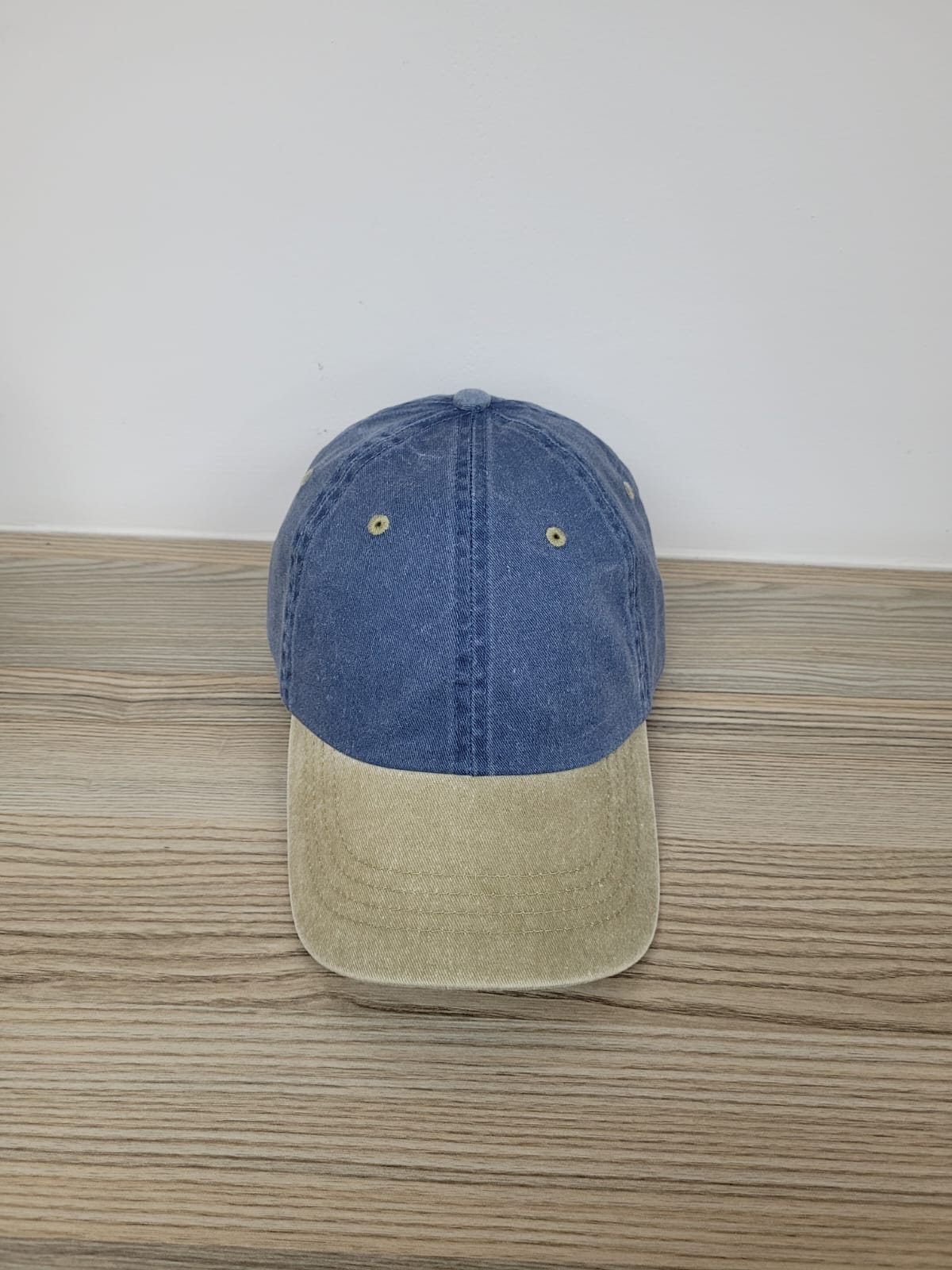 GORRA DESLAVADA COMB