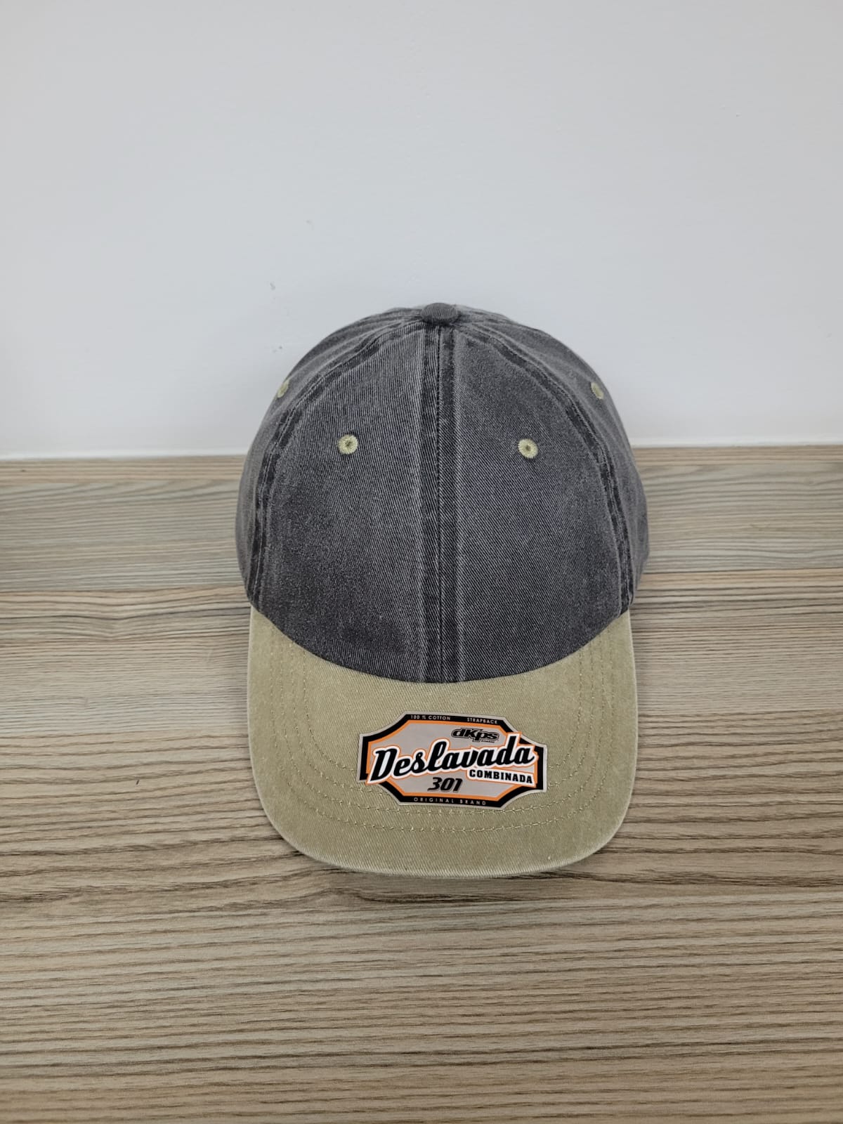 GORRA DESLAVADA COMB