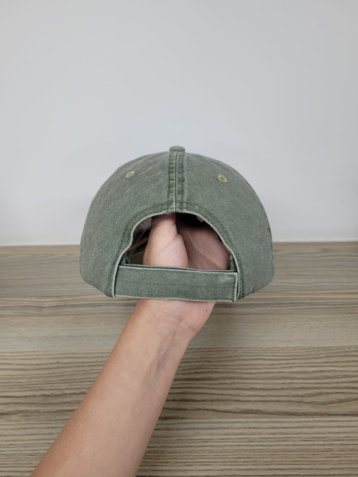 GORRA DESLAVADA COMB