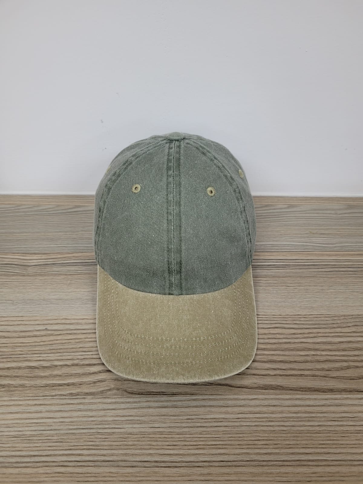 GORRA DESLAVADA COMB