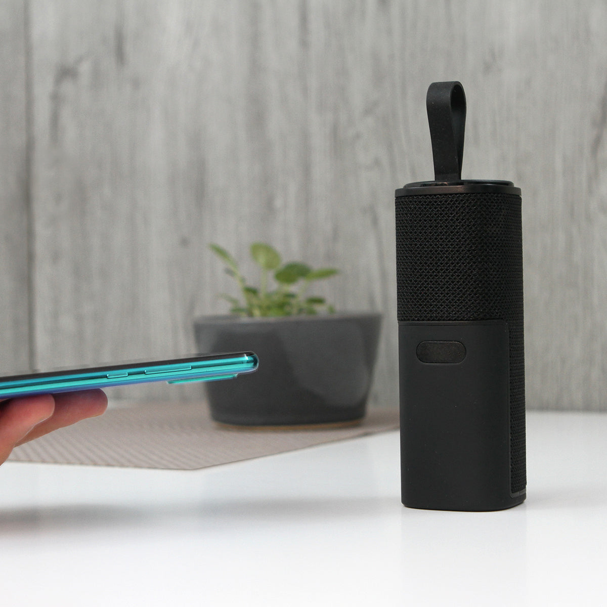 POWER BANK Y AUDÍFONOS BILA