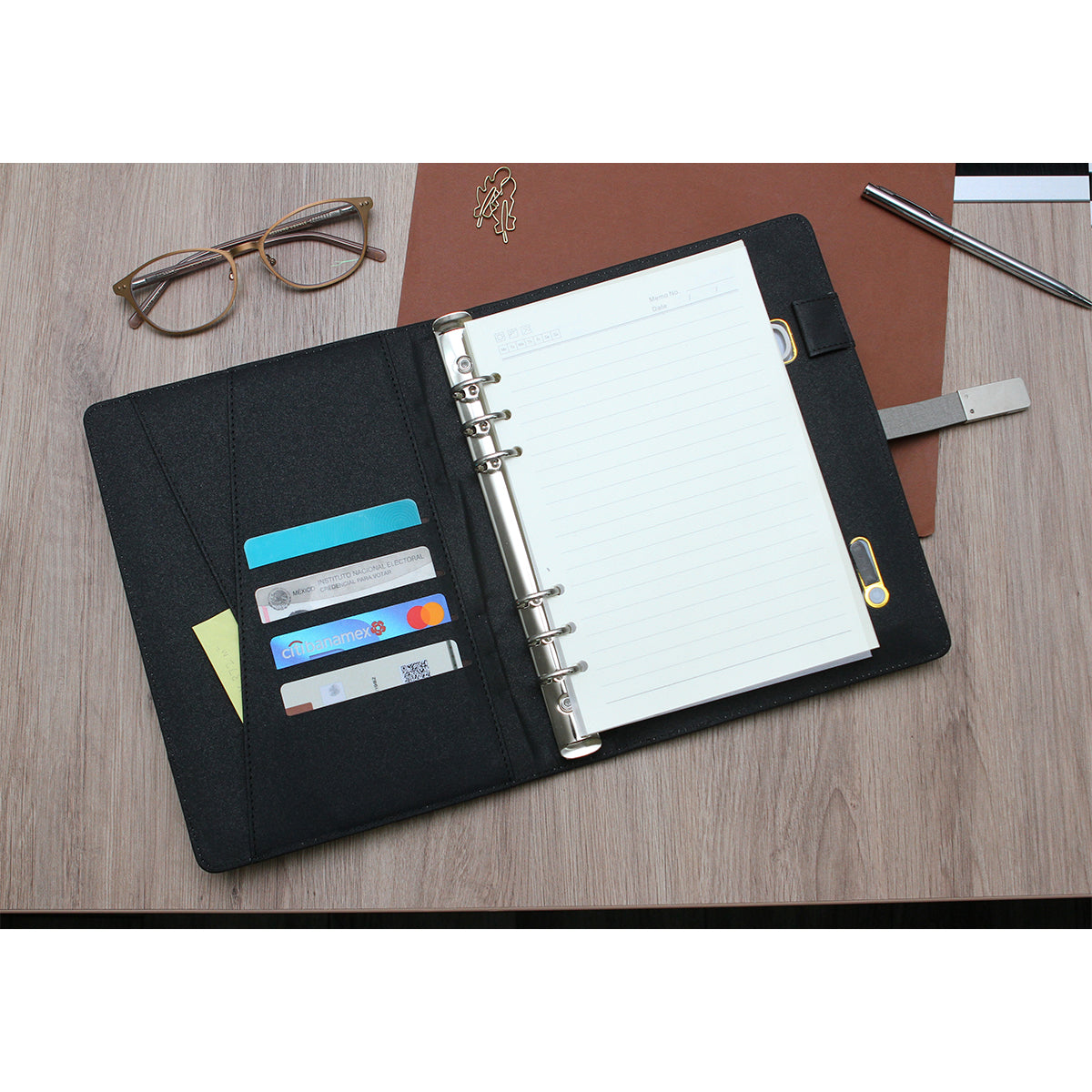 LIBRETA CRAWLEY